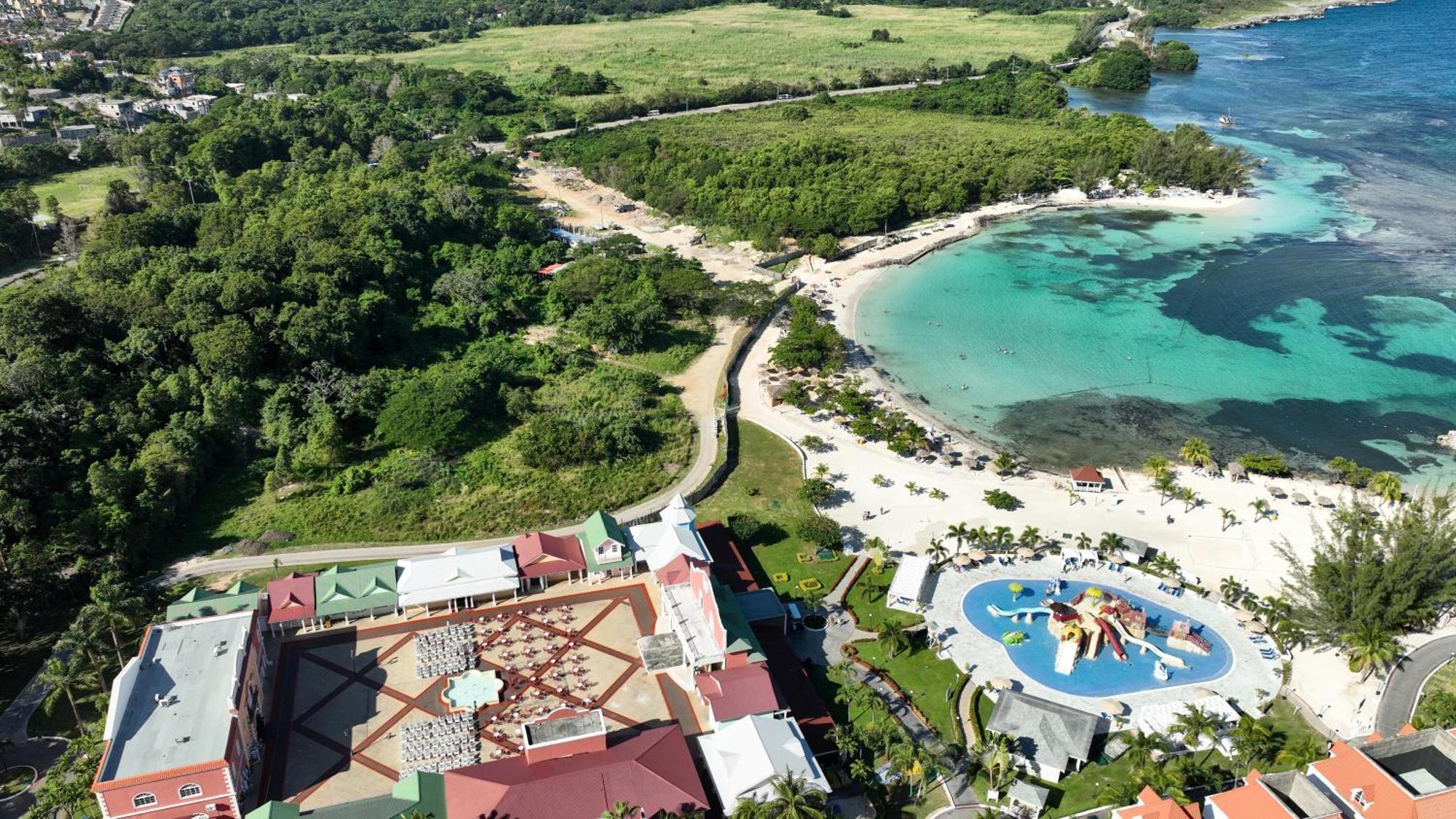 Bahia Principe Luxury Runaway Bay (Adults Only) Eksteriør billede